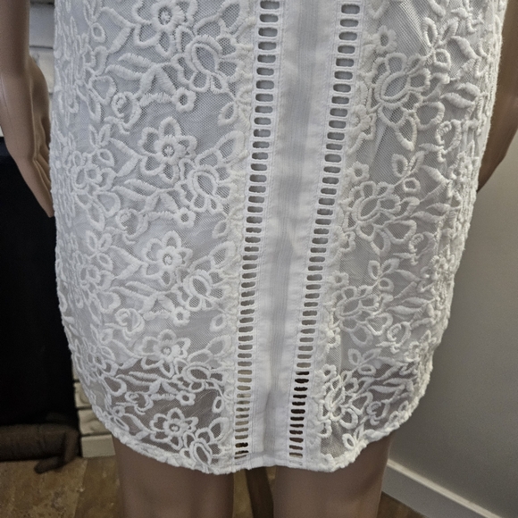 Abercrombie & Fitch White Lace Dress Sleeveless V Neck - Picture 9 of 15